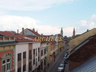 jedinecny-246-m2-mezonet-v-centre-mesta