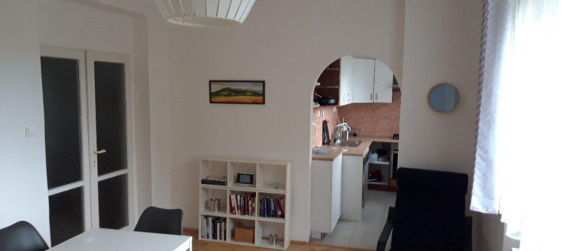 3-izbovy-byt-stare-sidlisko-big-0