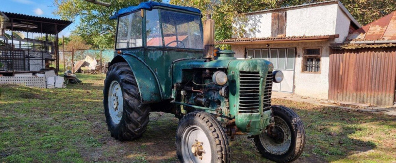 predam-legendarny-zetor-super-50-big-0