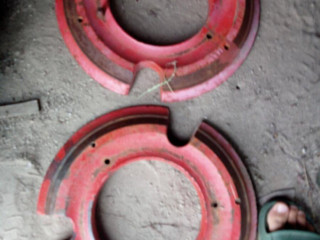 predam-zavazie-na-traktor