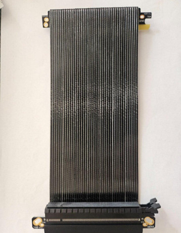 pcie-50-x16-riser-cable-big-0