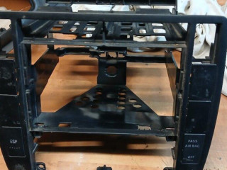 predam-ramik-okolo-radia