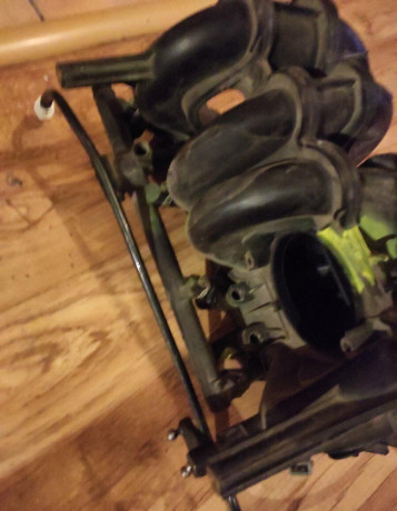 renault-clio-thalia-14b-skrtiaca-klapka-vstrekovace-big-0