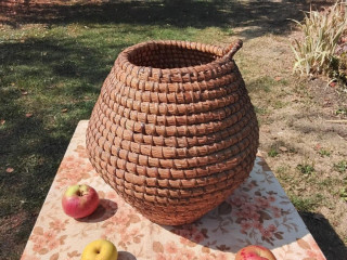 prutene-slamenne-kosik