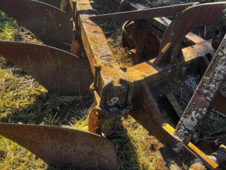 pluh-stvorak-tovarenska-vyroba