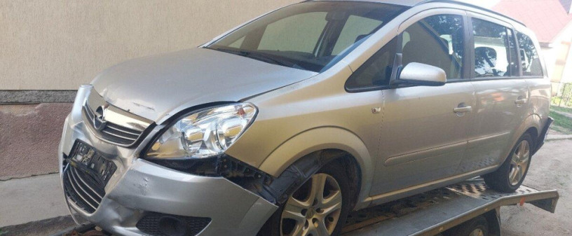 pozpredam-opel-zafira-b-big-0