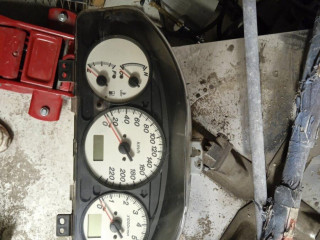 budiky-pristrojovka-mazda-323f-bj-a-ba