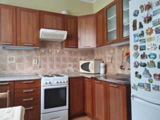 2-izbovy-tehlovy-byt-s-balkonom-58-m2-holic-skalica