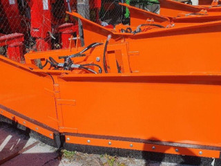 radlica-na-sneh-snezny-pluh-sip-traktor-26