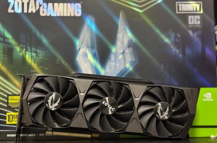 zotac-gaming-geforce-rtx-3080-oc-trinity-10gb-big-0