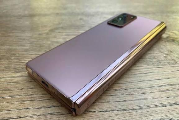 samsung-galaxy-z-fold-2-5g-12256gb-big-0