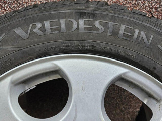 predam-zimne-pneumatiky-na-elektronoch
