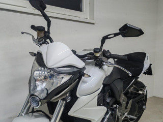 honda-cb-1000r-sc60