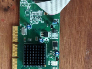 sapphire-radeon-7000-64mb-64bit-ddr