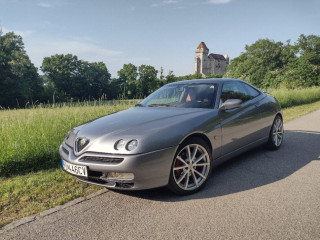 alfa-romeo-gtv-20-v6-turbo-busso