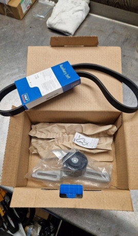 ozubeny-klinovy-remen-big-0