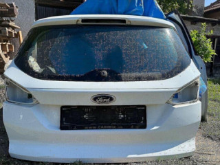 kufor-piate-dvere-ford-focus-mk3-combi