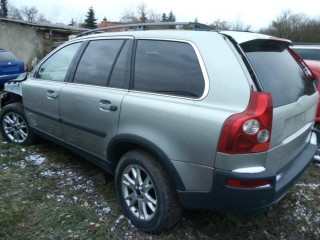 volvo-xc90-24d-d5-120kw-rv-2005