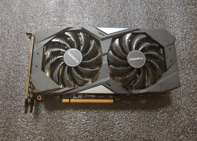 rx-5500-xt-8gb-gigabyte-windforce-oc-big-0