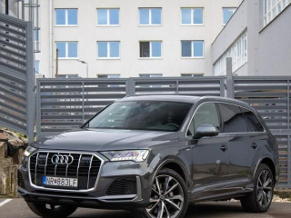 audi-q7-55-30-tfsi-e-phev-s-line-quattro