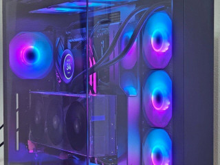 ryzen-7-9800x3drtx-509032gb-ddr51tb-ssd