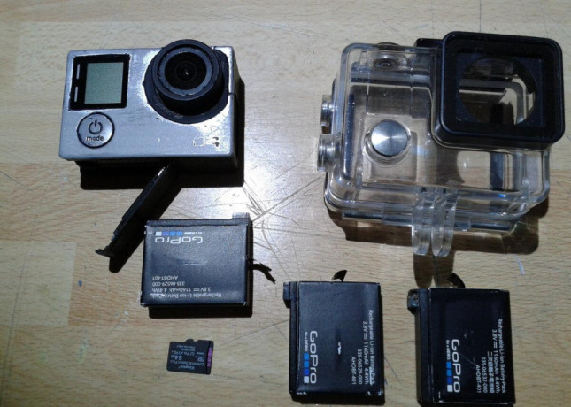 gopro4-black-s-prislusenstvom-a-64gb-kartou-big-0