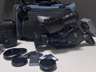 profesionalna-kamera-sony-pmw-ex3-prislusenstvo-zadarmo
