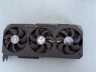 gigabyte-radeon-rx-9070-xt-gaming-oc-16g