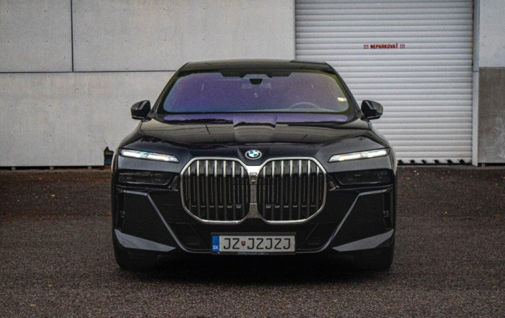 bmw-740d-210kw-4x4-plna-vybava-bez-tv-odpocet-dph-big-0