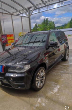 bmw-x5-big-0