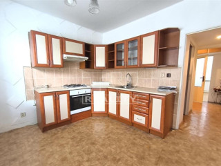 na-predaj-slnecny-3-izbovy-byt-v-partizanskom-65m2