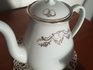 cajnik-porcelanovy-bohemia-mliecnik